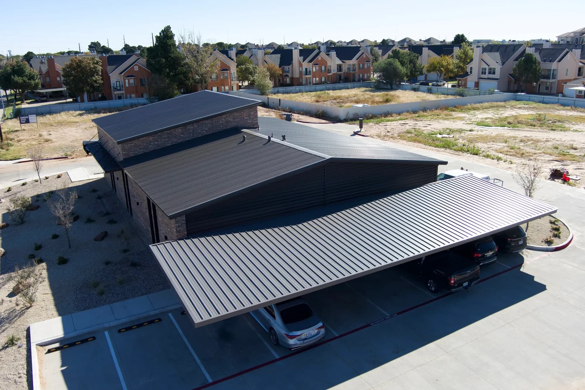 Rent-LBK, Real Steel Canopies