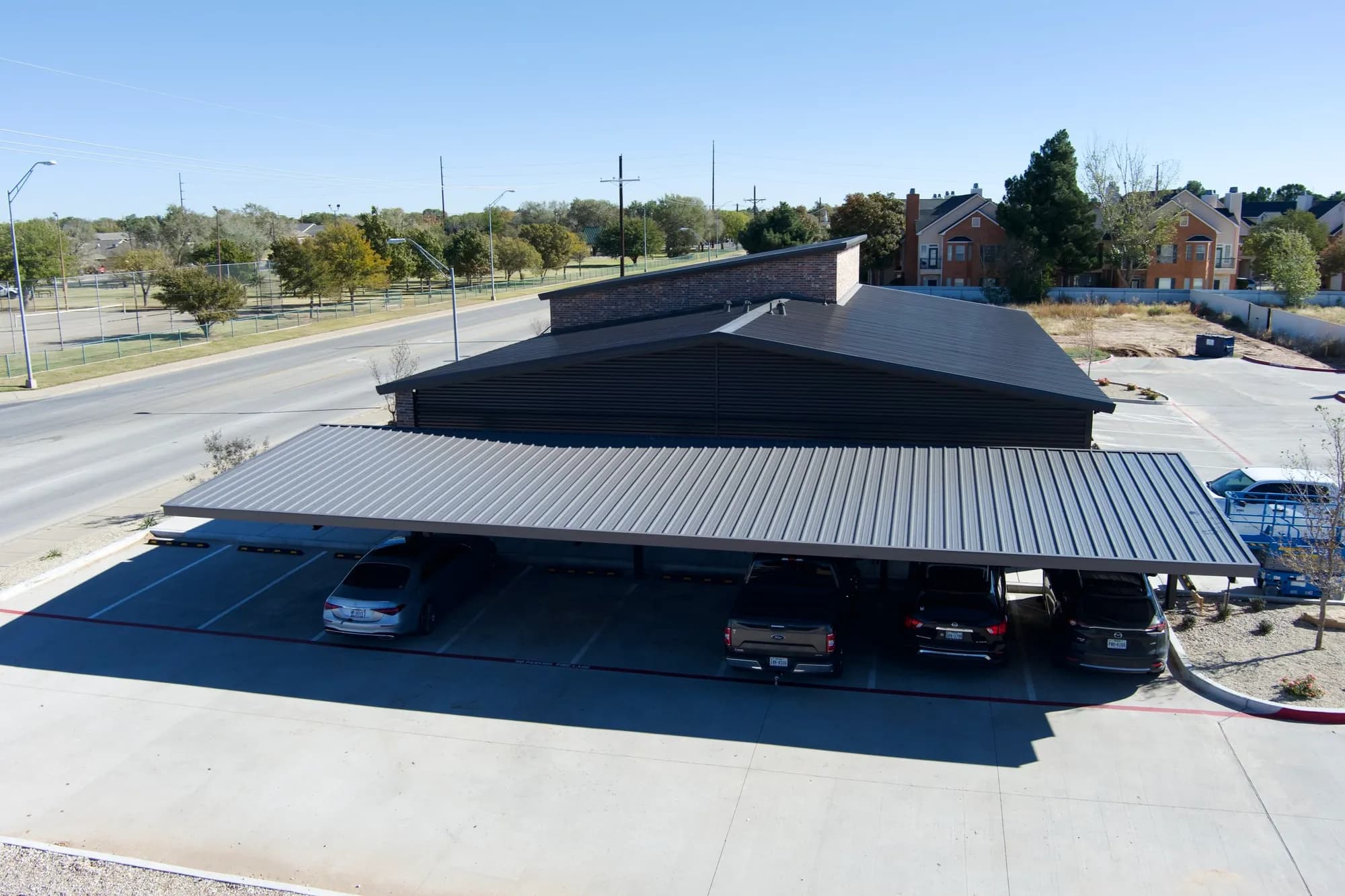 Rent-LBK, Real Steel Canopies