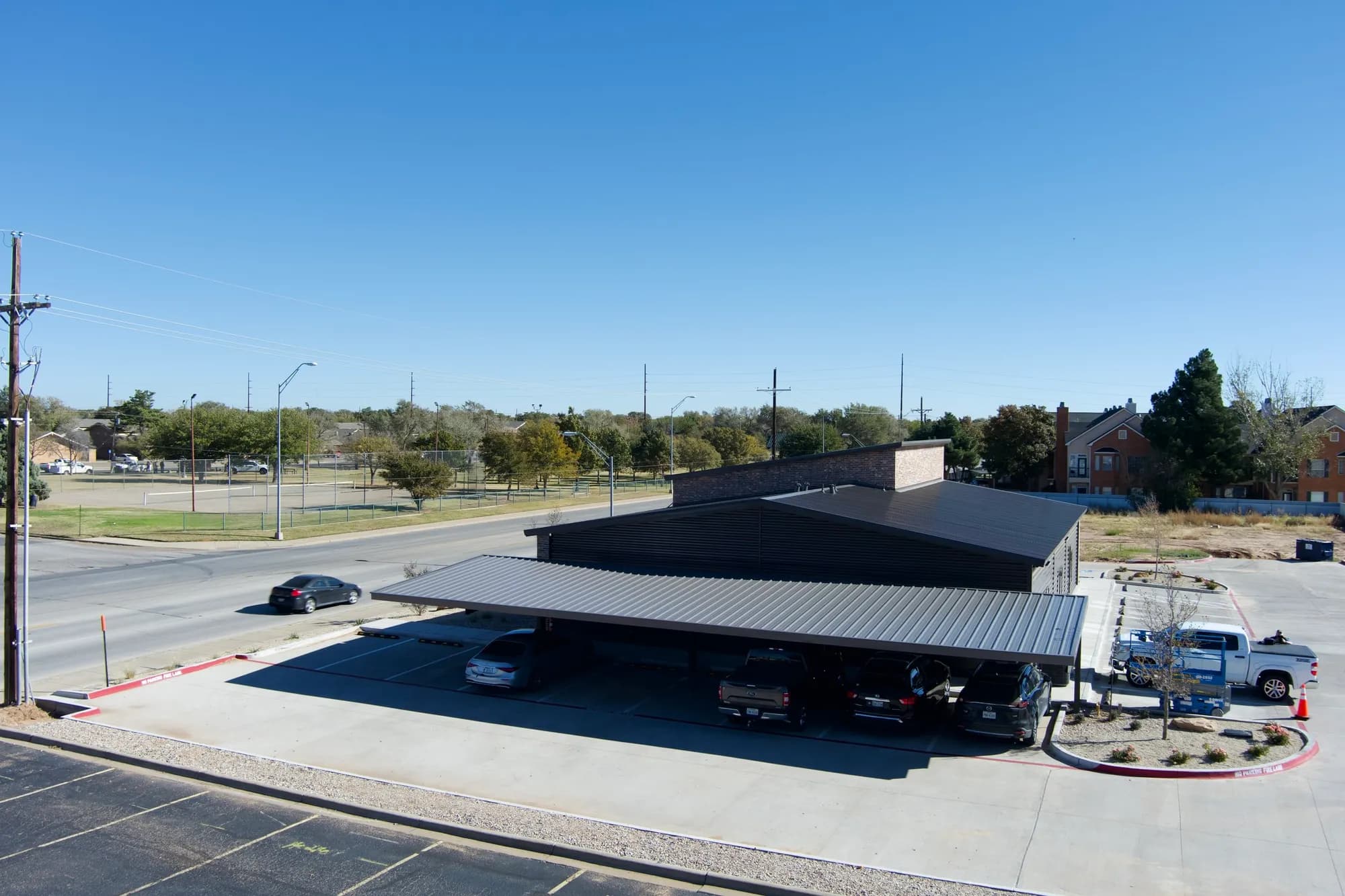 Rent-LBK, Real Steel Canopies