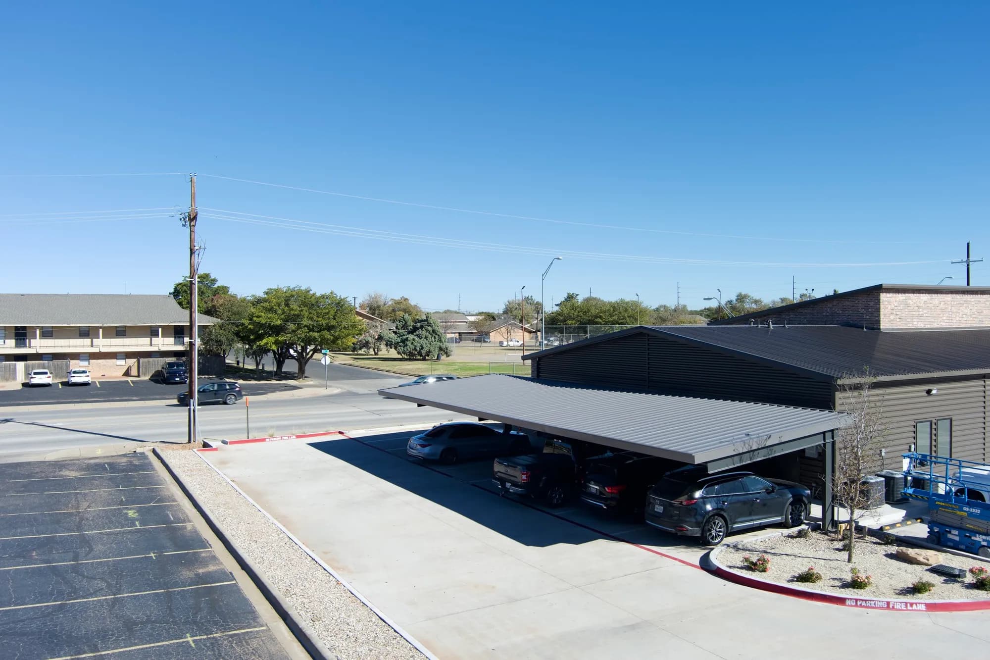 Rent-LBK, Real Steel Canopies