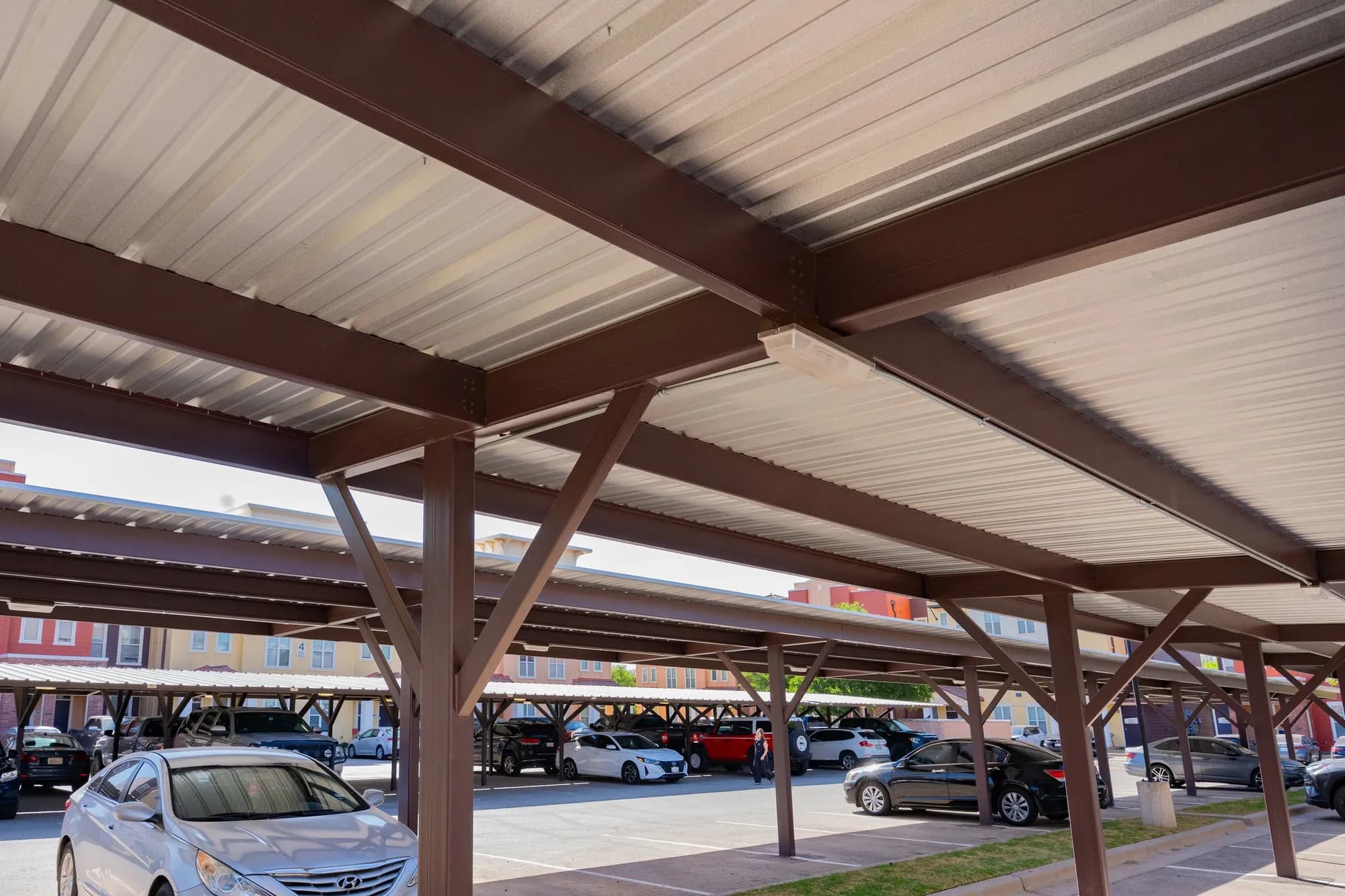 U Club, Real Steel Canopies